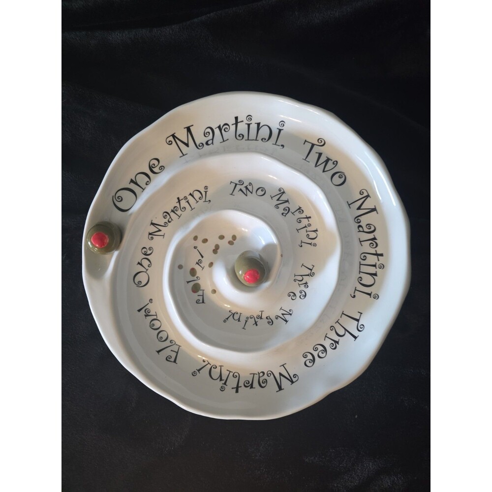 MARTINI Plate BELLA CASA by Ganz Ceramic 3D Olive 10" Cocktail Platter Plate